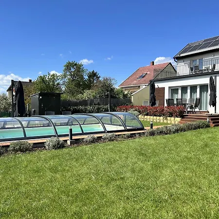 Field6 * Révfülöp