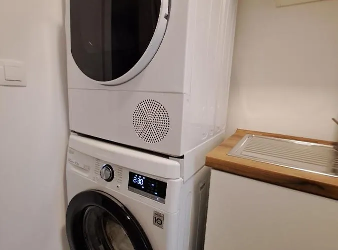 Field6 Villa Révfülöp