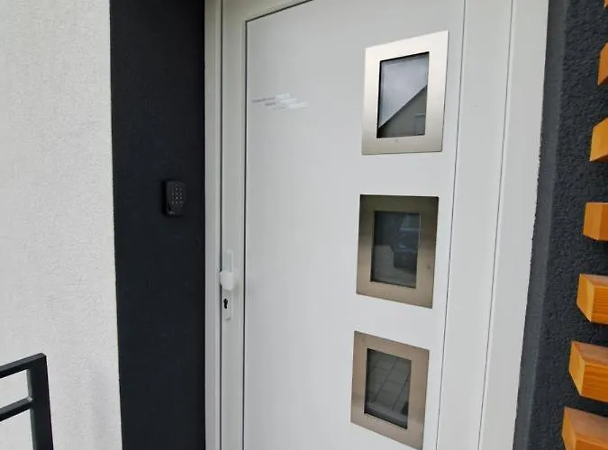 Field6 * Révfülöp